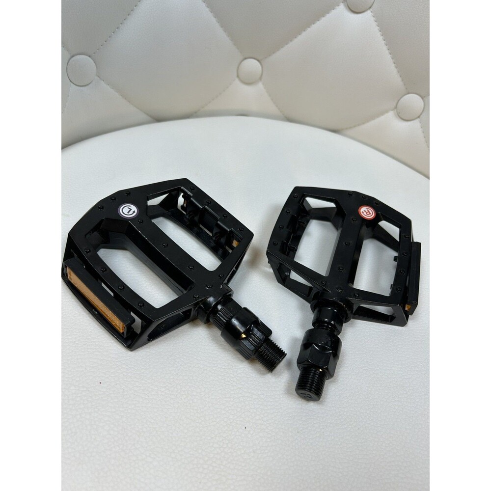 Universal Bike Pedals Commuter Platform Moutain Bicycle 9/16" Replacement